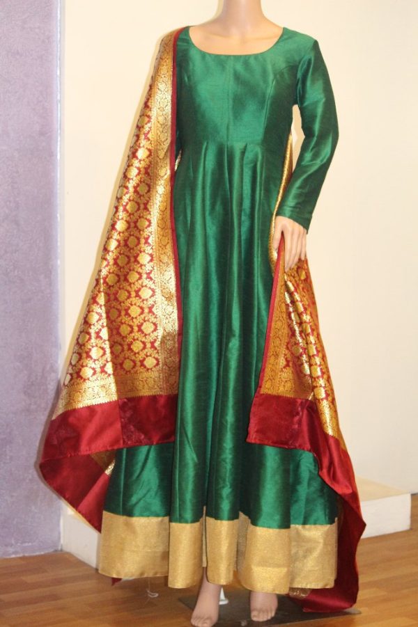 **Ladies’ Dress Manufacturer – Custom OEM & Private Label Women’s Fashion** - Image 3