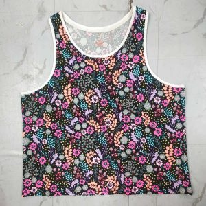 Custom tank top manufacturer for fitness, streetwear & fashion brands. OEM/private label services with premium fabrics, printing, and low MOQ.